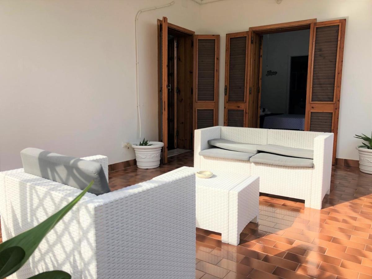 B&B Il Villino Torre Dell'Orso Exterior photo