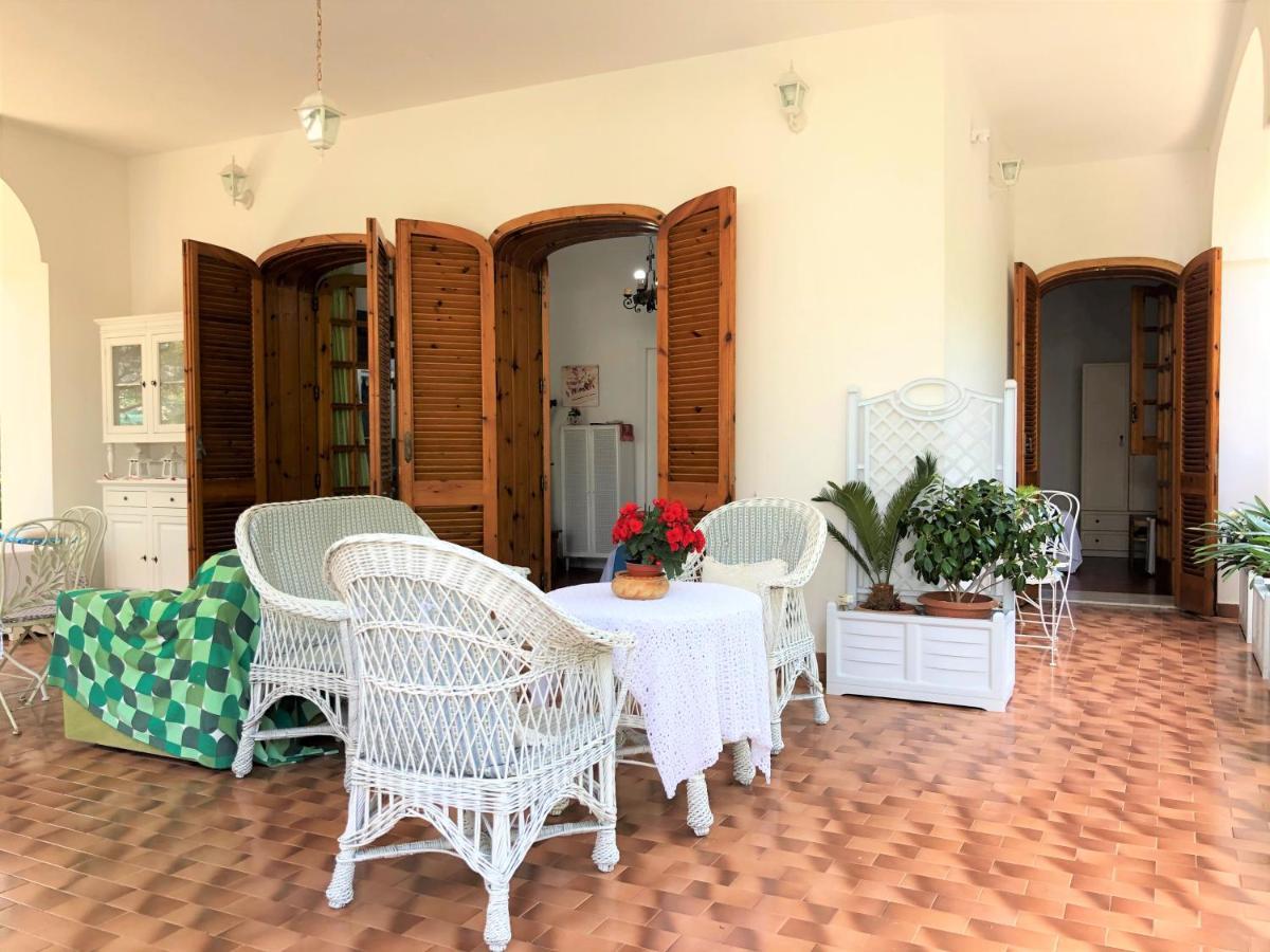 B&B Il Villino Torre Dell'Orso Exterior photo